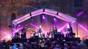 Sähvatus. Heini Vaikmaa. Mahavok. Padise klooster